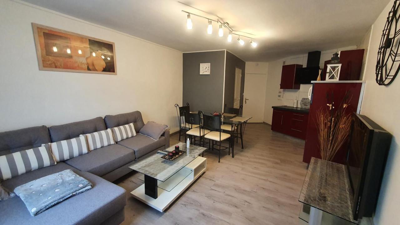 Appartement Carnus โรเดซ ภายนอก รูปภาพ