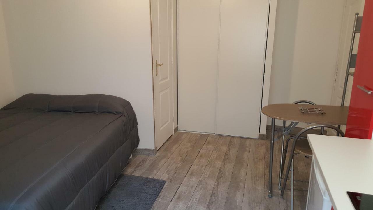 Appartement Carnus โรเดซ ภายนอก รูปภาพ