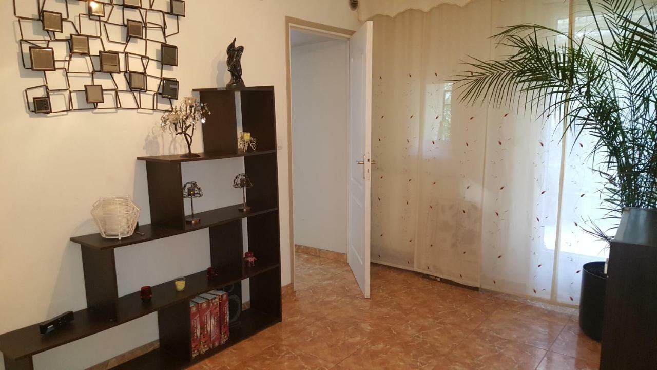 Appartement Carnus โรเดซ ภายนอก รูปภาพ