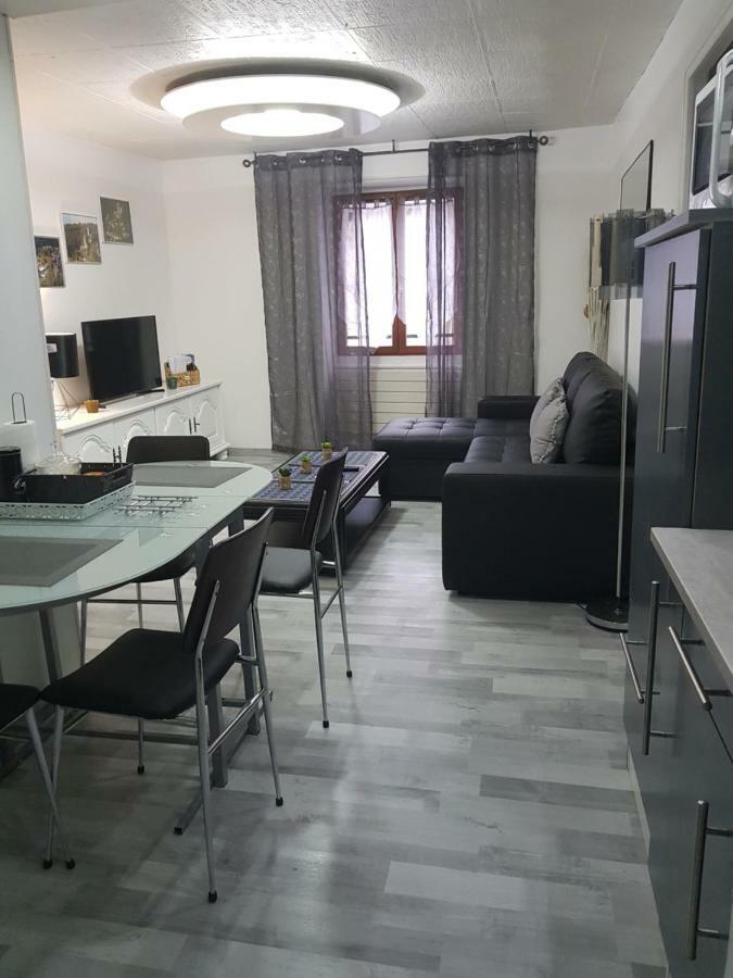 Appartement Carnus โรเดซ ภายนอก รูปภาพ